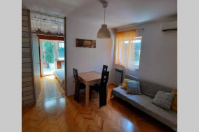 Cozy apartment Alma, two steps from the sea